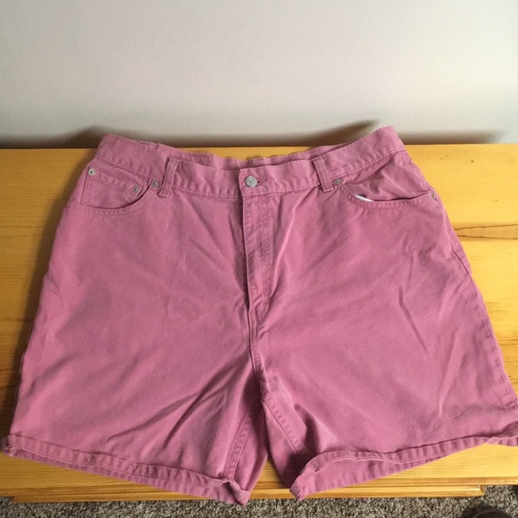 Levi's Pants - High waist pink Levi shorts